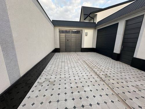 5-xonali uy, 2 m²