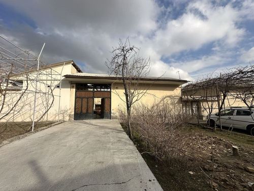 2-комнатный дом, 180 м²