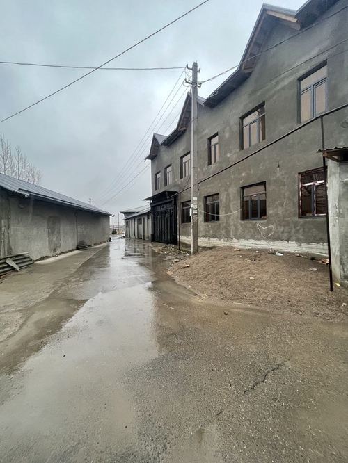 3-room house, 2000 m²
