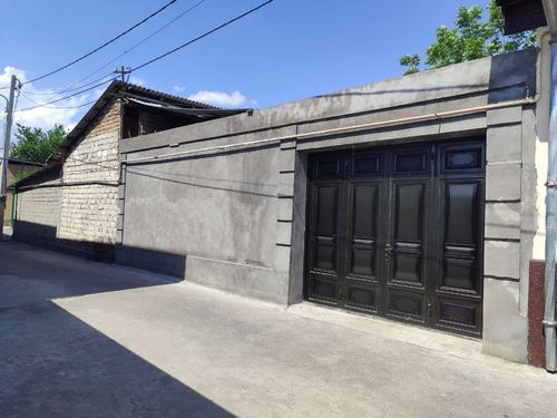 4-комнатный дом, 200 м²
