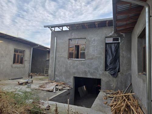 7-комнатный дом, 400 м²