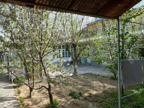 10-комнатный дом, 600 м²