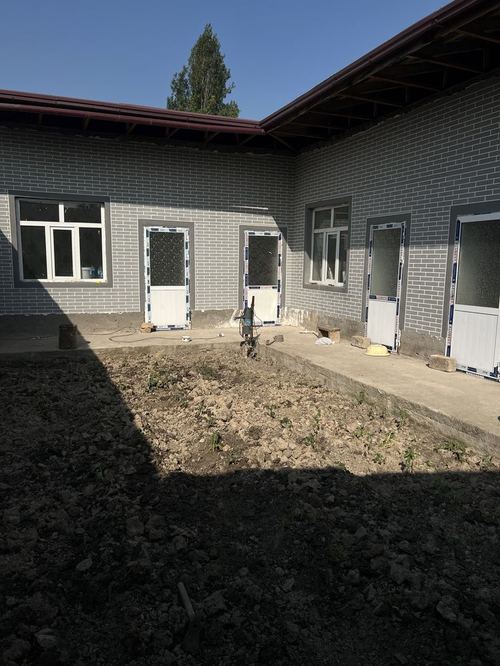 5-room house part, 1700 m²