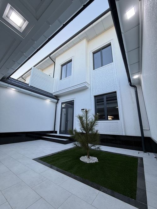 5-комнатный дом, 150 м²