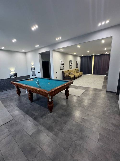 4-комнатный дом, 450 м²