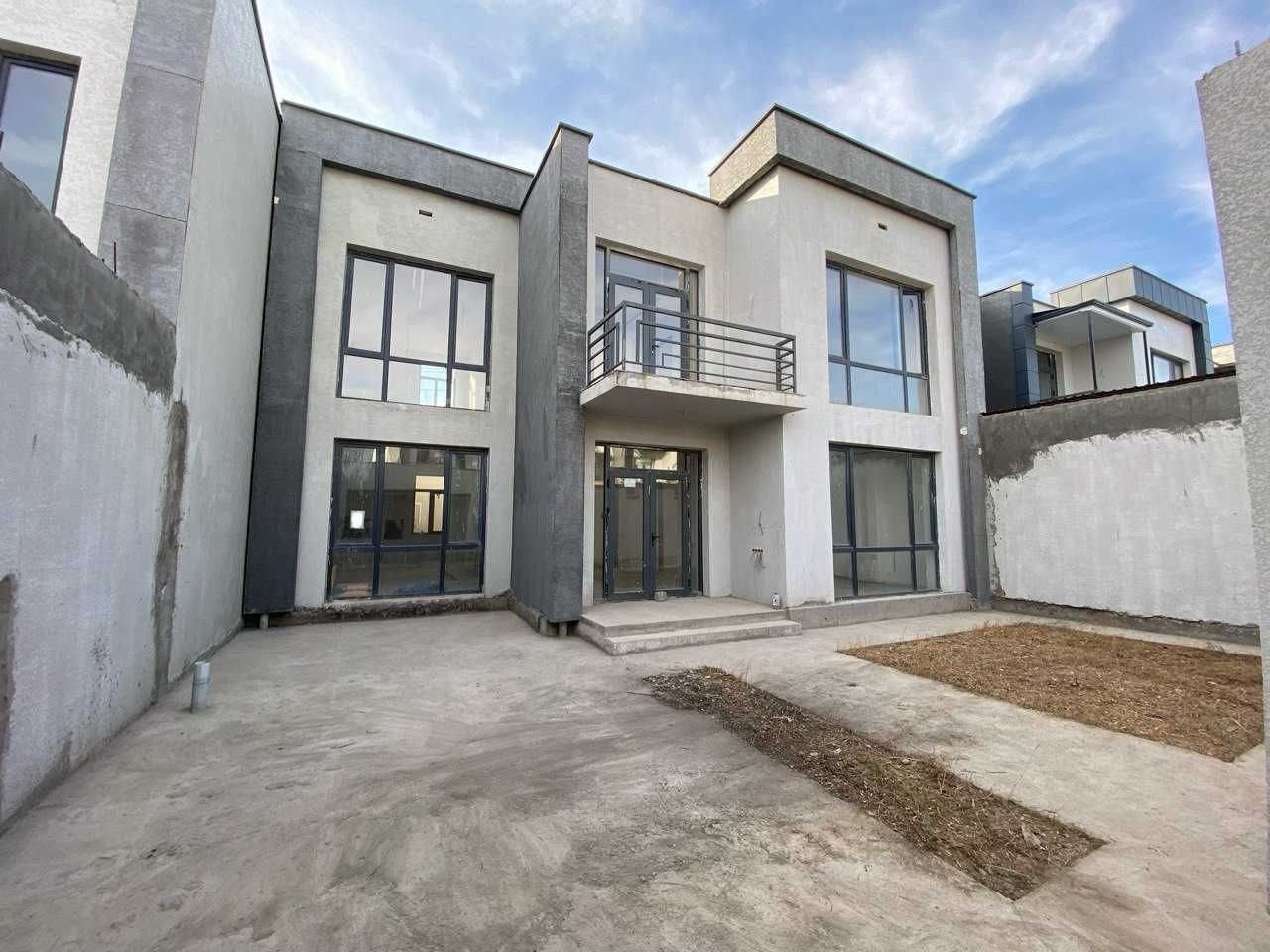 6-комнатный коттедж, 200 м², Ташкент, Мирзо-Улугбекский район, на продажу