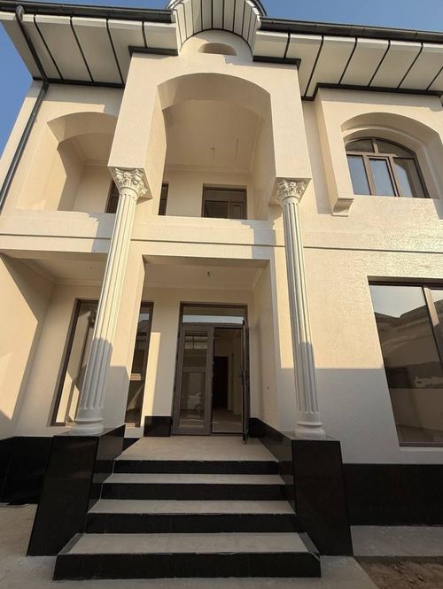 7-комнатный коттедж, 200 м²