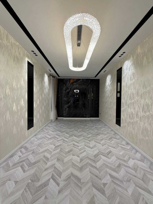 5-комнатный дом, 240 м²