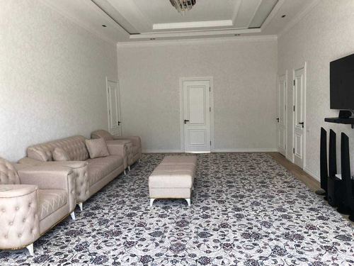 5-room house, 400 m²