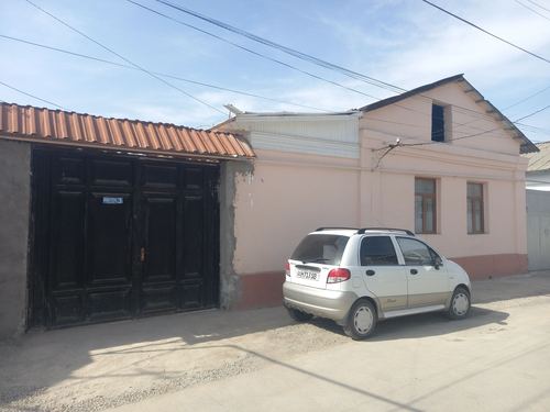 8-xonali uy, 500 m²