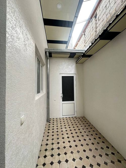 4-xonali uy, 230 m²