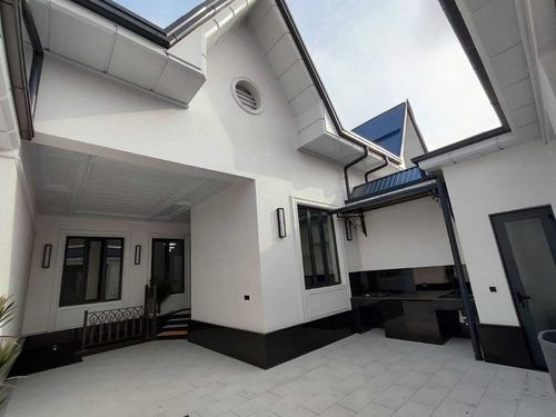 4-xonali uy, 100 m²