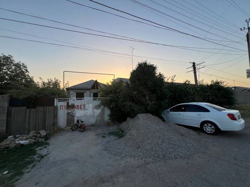 10-xonali uy, 8 m²