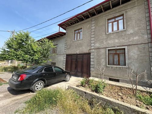 6-xonali uy, 250 m²