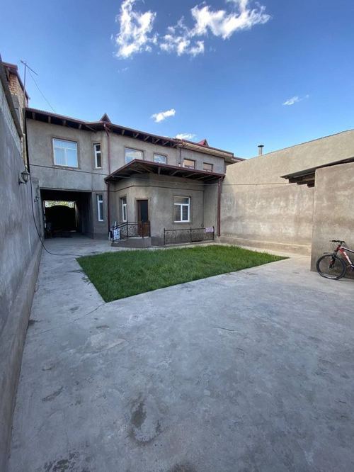 6-xonali uy, 200 m²