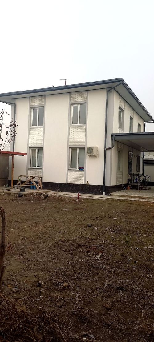 6-room house, 280 m²