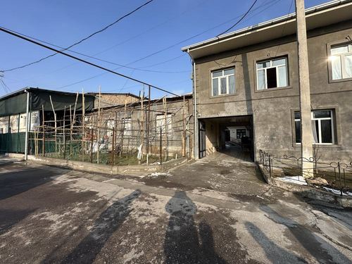 6-комнатный дом, 345 м²