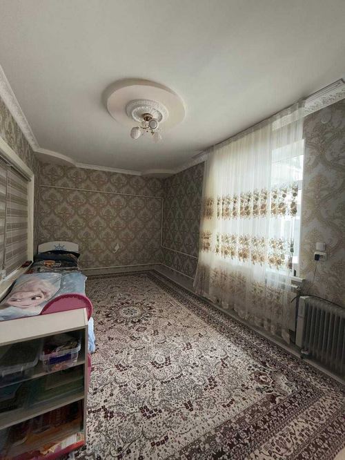 5-комнатный дом, 310 м²