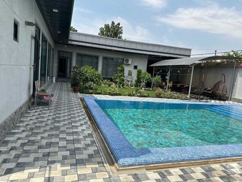 5-xonali dacha, 600 m²