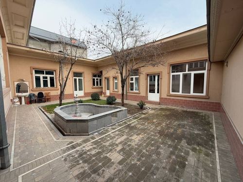 6-xonali uy, 350 m²