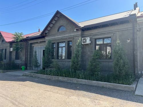 3-комнатная часть дома, 540 м²