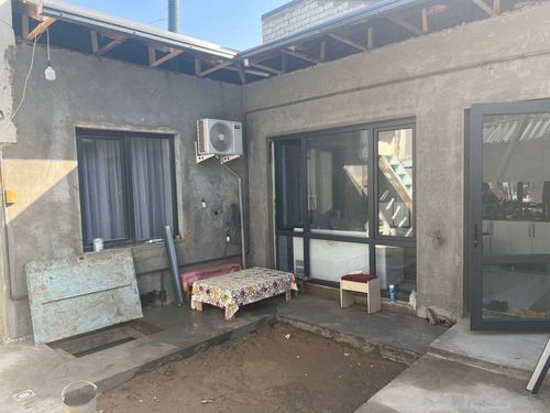 4-room house, 200 m²