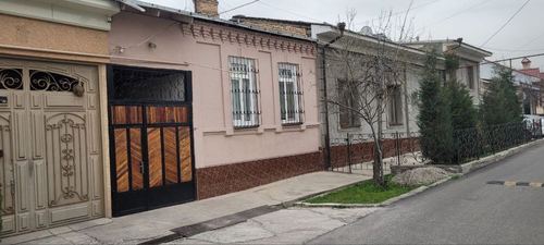6-xonali uy, 250 m²