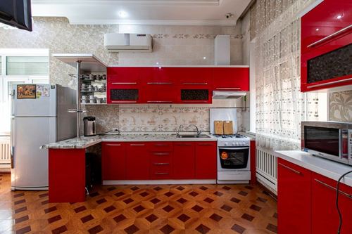 6-room house, 6 m²