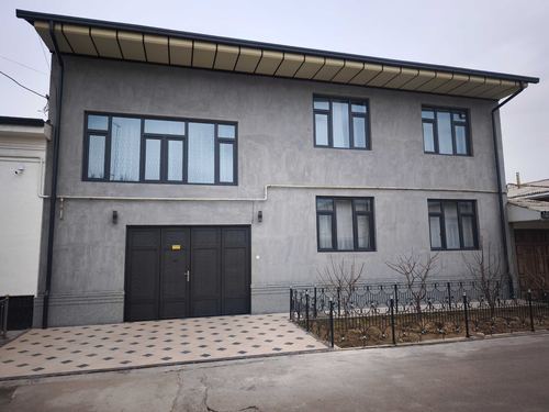 8-комнатный дом, 360 м²
