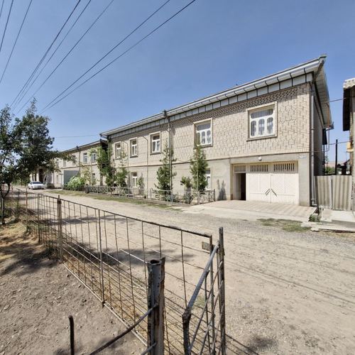 11-room house, 10000 m²