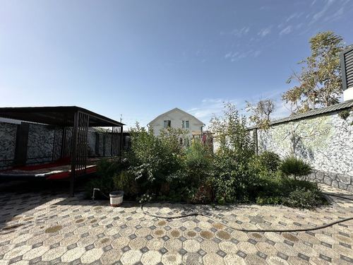10-room house, 600 m²