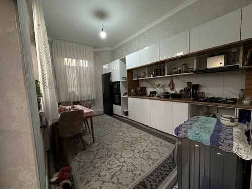 5-room house, 200 m²