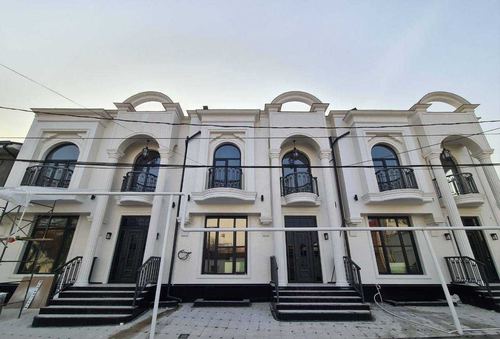 5-room house, 270 m²