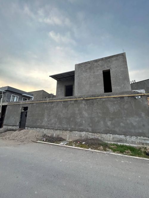 7-комнатный дом, 240 м²