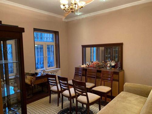 5-room house, 364 m²
