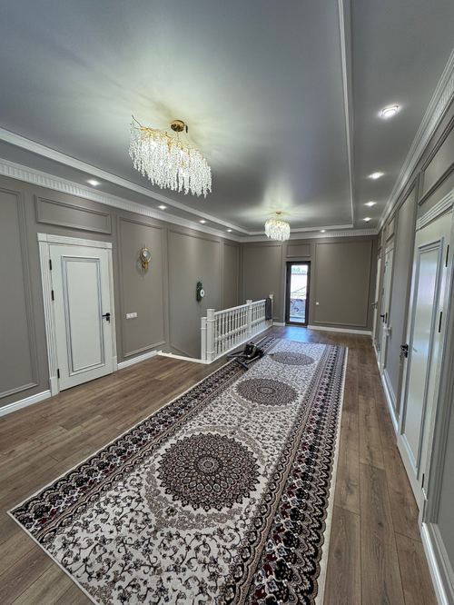 7-room house, 250 m²