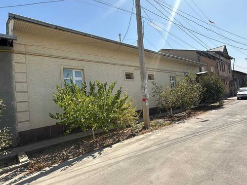 6-комнатный дом, 600 м²