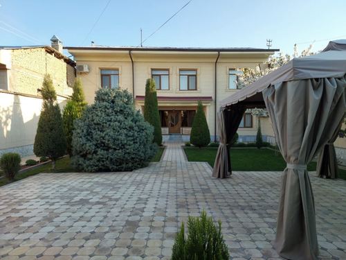6-room house, 200 m²