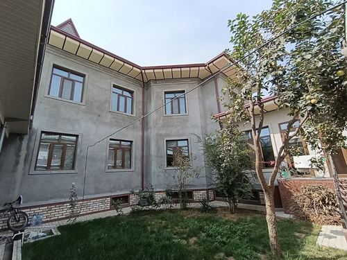 8-room house, 200 m²