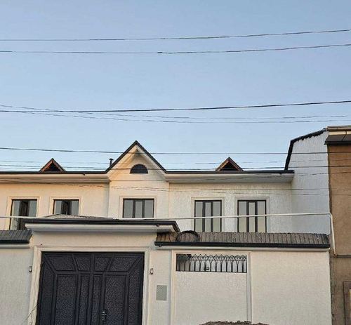 7-xonali uy, 270 m²