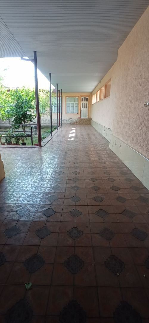 8-комнатный дом, 6 м²
