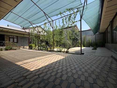 6-room house, 517 m²
