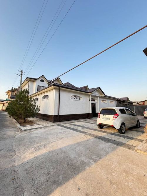 6-room house, 450 m²