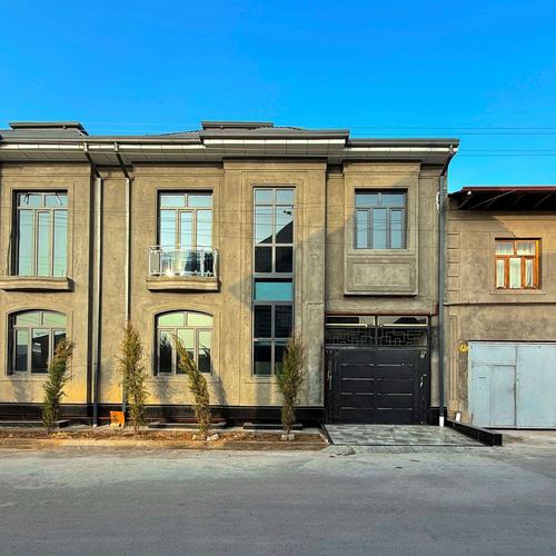 5-комнатный дом, 200 м²