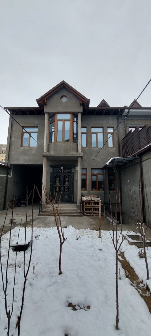 5-xonali uy, 230 m², Toshkent, Sergeli tumani, sotuvga