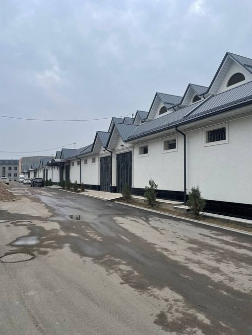 7-xonali uy, 400 m²