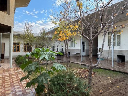 10-комнатный дом, 600 м²