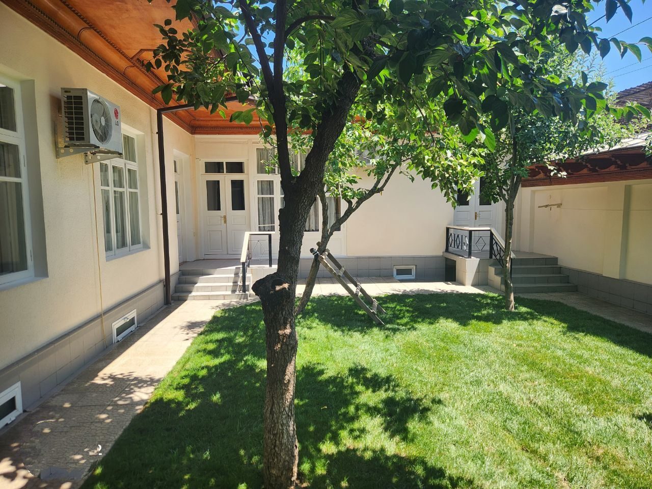 6-room house, 200 m², Tashkent, Shaykhantakhur District, for sale
