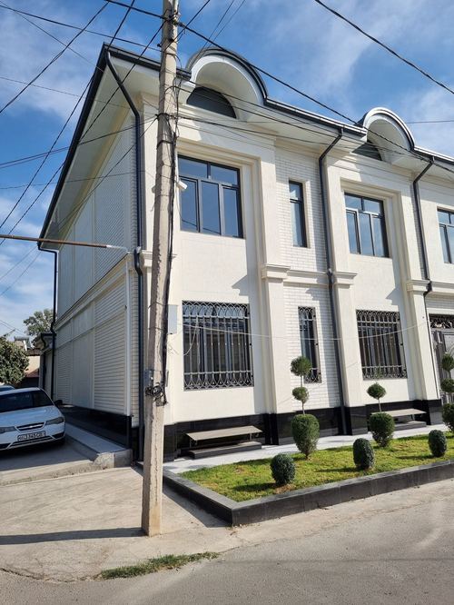10-комнатный коттедж, 150 м²