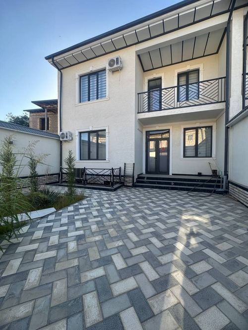 7-room house, 220 m²